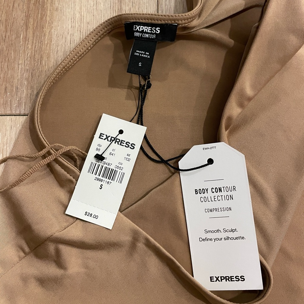 Express One Shoulder Top - Picture 4 of 4